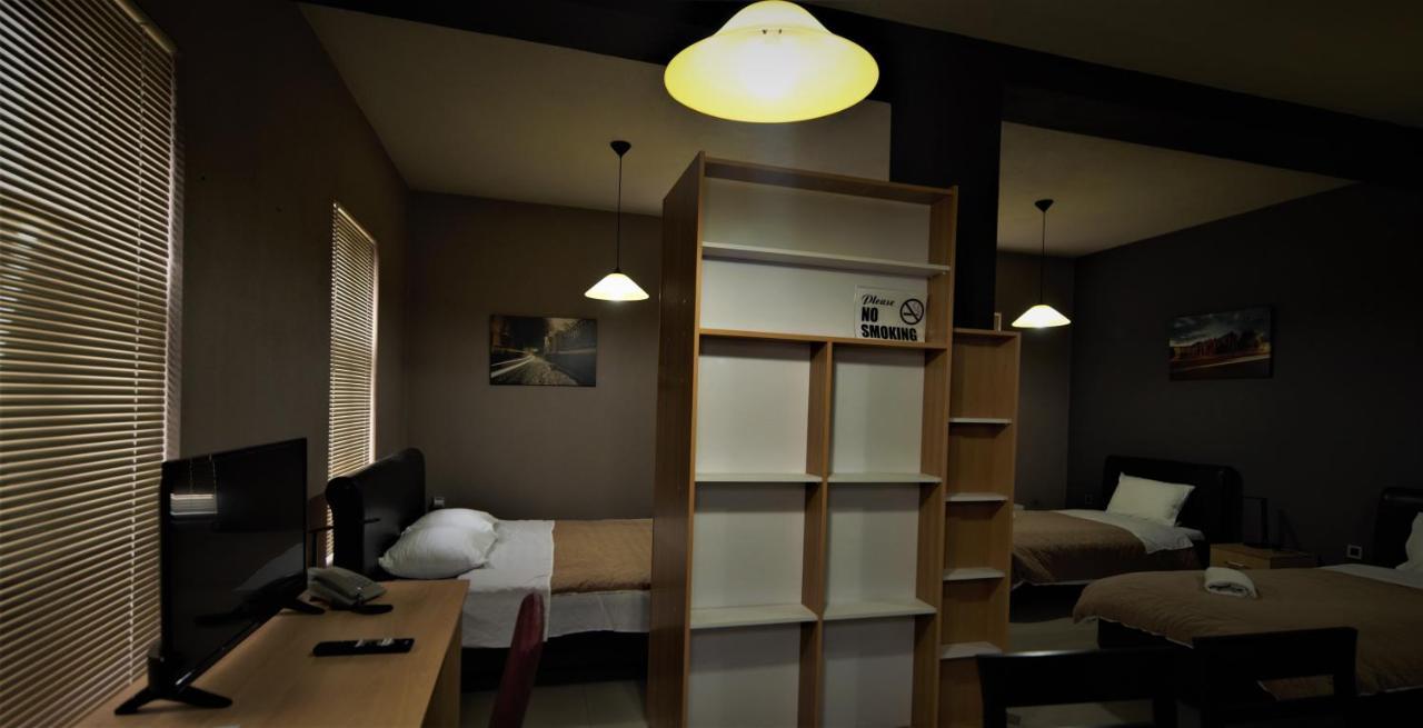 Hotel Ambasador Bitola Ngoại thất bức ảnh