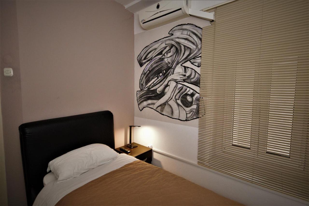 Hotel Ambasador Bitola Ngoại thất bức ảnh