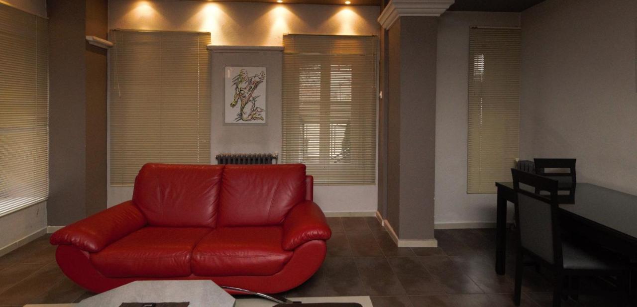 Hotel Ambasador Bitola Ngoại thất bức ảnh