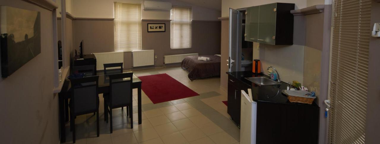 Hotel Ambasador Bitola Ngoại thất bức ảnh