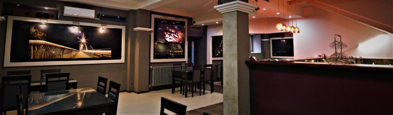 Hotel Ambasador Bitola Ngoại thất bức ảnh